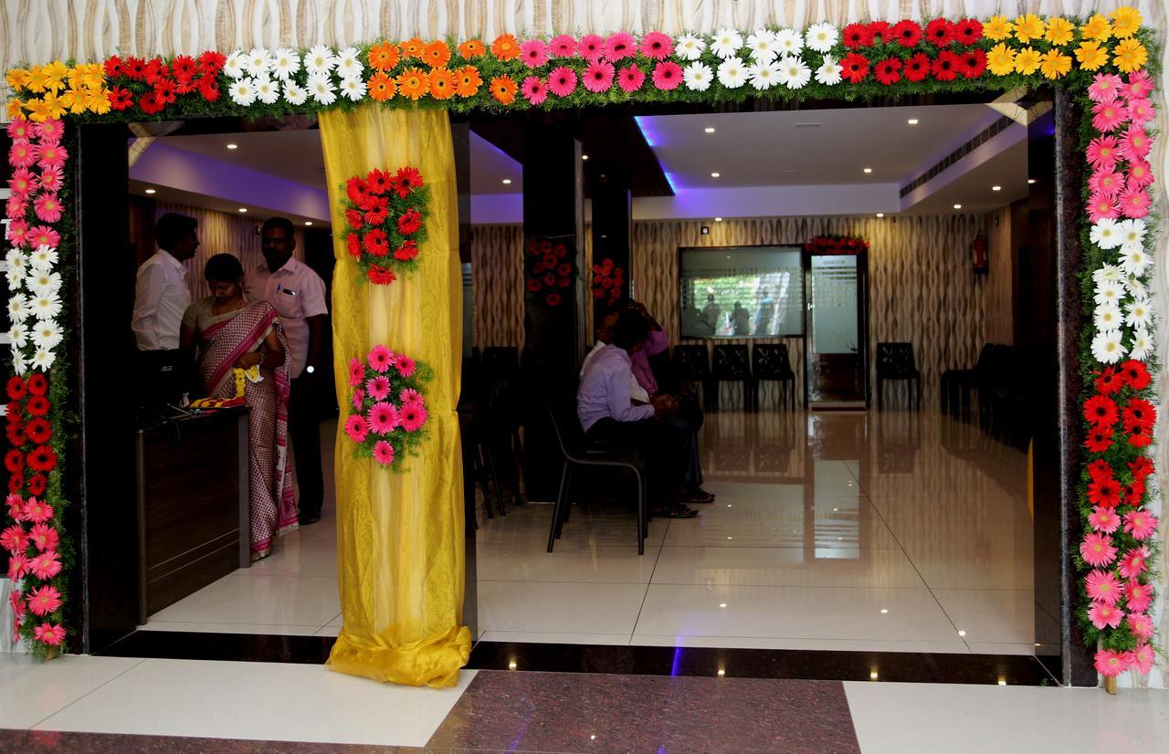 Venky'S Delight Rajahmundry Bagian luar foto