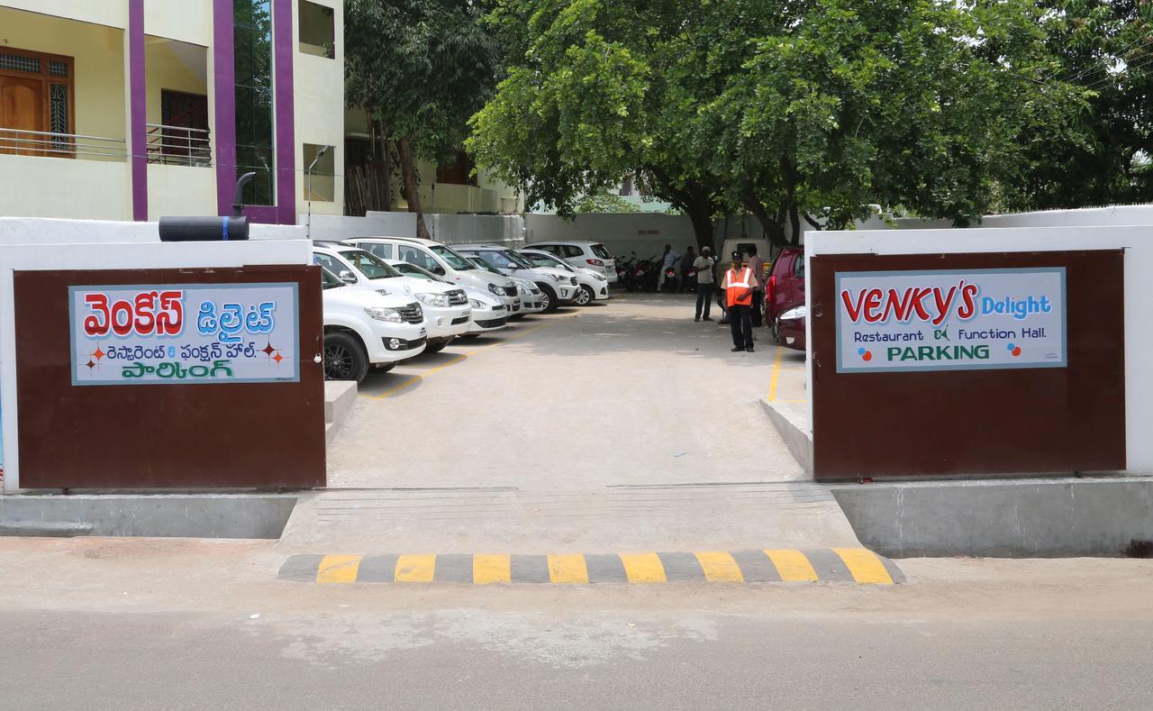 Venky'S Delight Rajahmundry Bagian luar foto